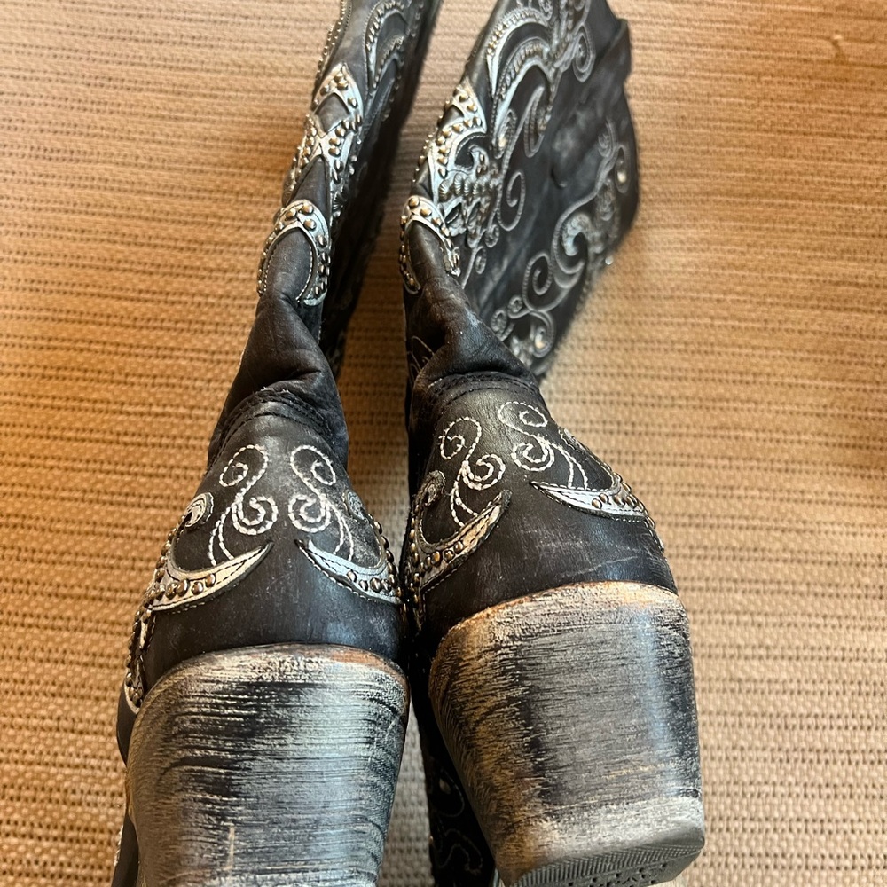 Corral Embroidered Black Western Boots - image 7